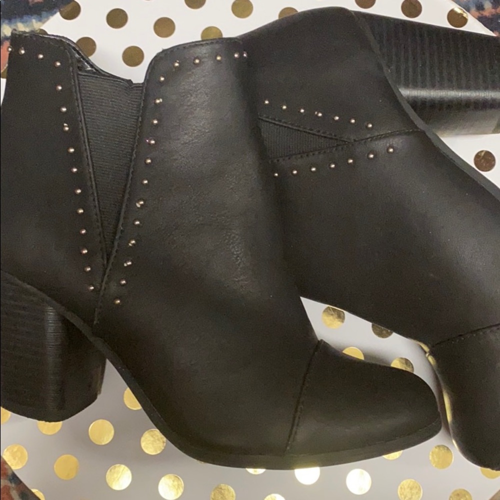 Lauren Conrad studded boots size 7/12 worn once